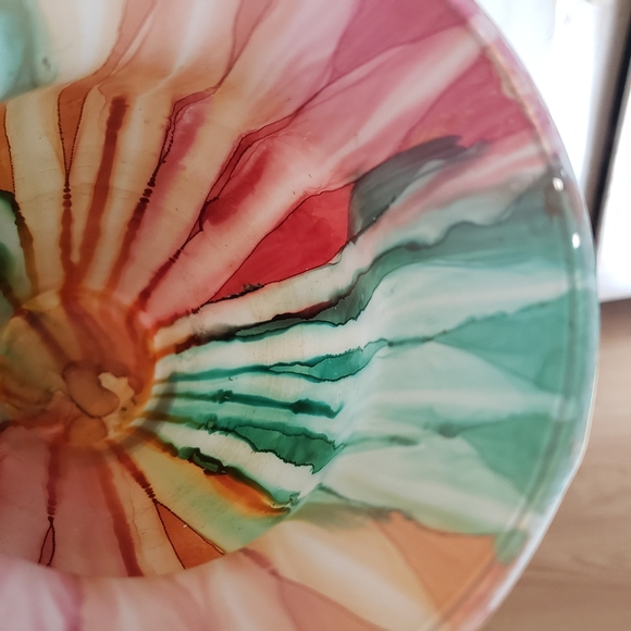 Vidi Acrylic Pour Vase - Picture 6 of 7